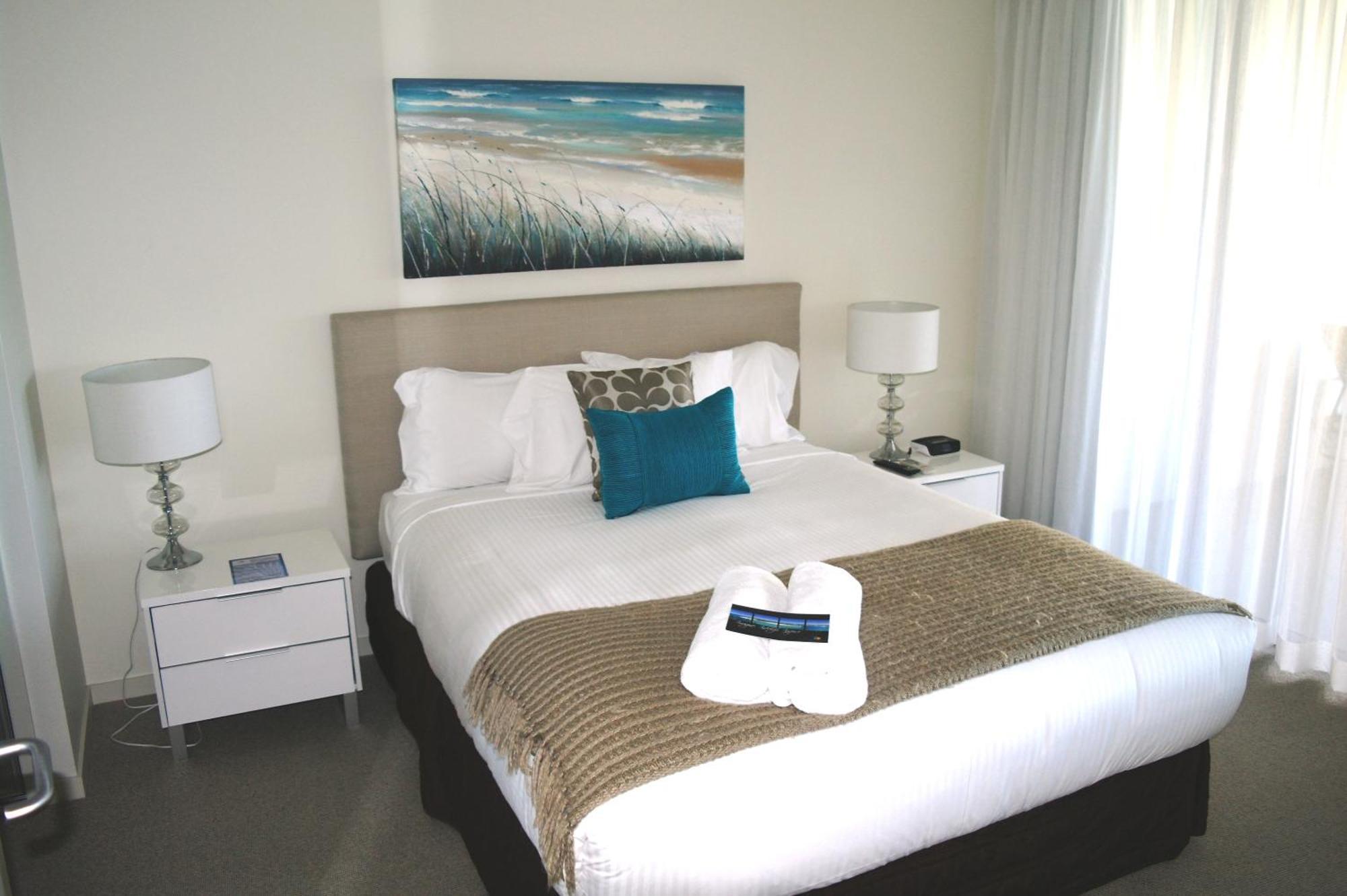 Monaco Caloundra Aparthotel Exterior foto